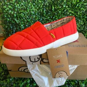 New Toms X Peanuts Alpargata Mallow Women's Slip-On Red Flats Shoes 8.5